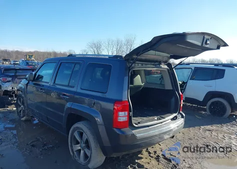 2017 Jeep Patriot High Altitude Fwd z USA, uszkodzony, nr VIN 1C4NJPFA2HD207604